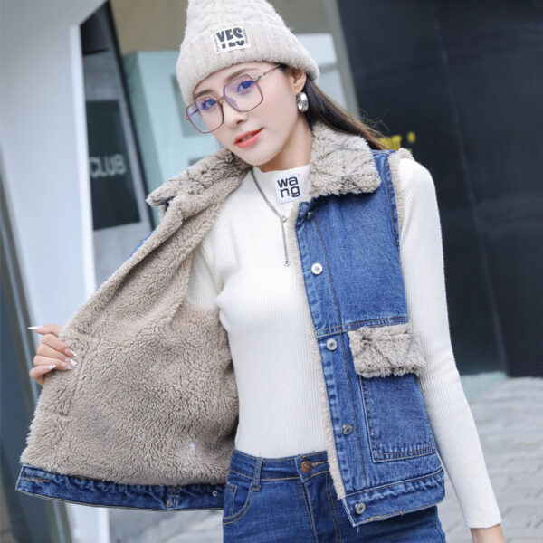 Women's Casual Plaid Plush Denim Cotton Vest - Image 3