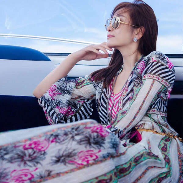 Leisure travel dress