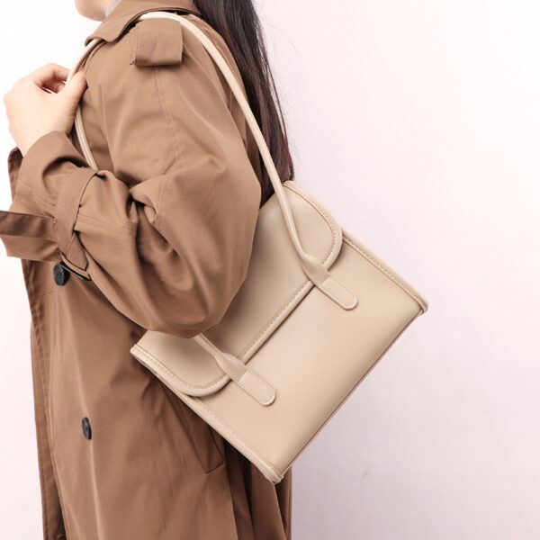Design Large Capacity Square Bag Double Shoulder Strap Commuting