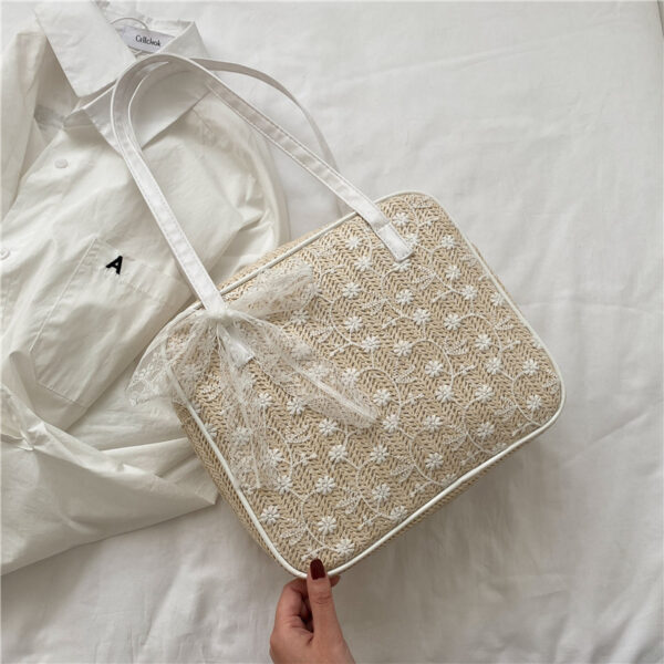 Lace Woven Large Capacity Single Shoulder Bag - Image 6