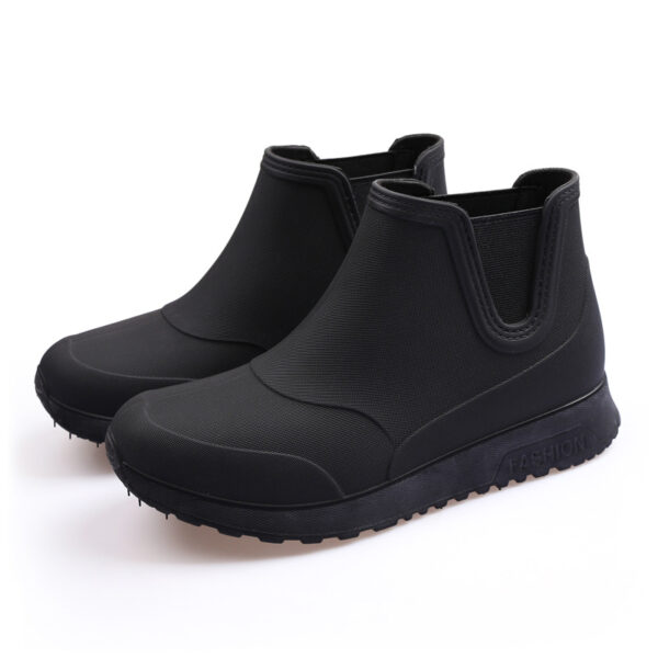 Men's Fashionable Waterproof Non-slip Outdoor Soft Rubber Sole Rain Boots - Image 7