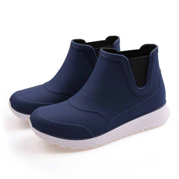 Men's Fashionable Waterproof Non-slip Outdoor Soft Rubber Sole Rain Boots - Image 4