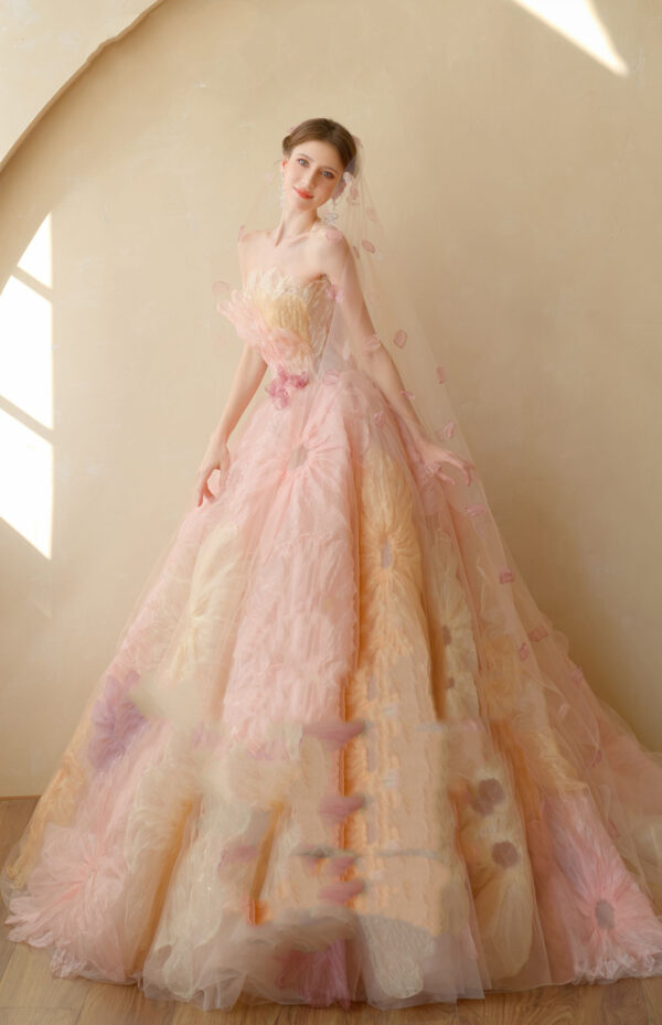 Wedding Dress Skirt Train Bride Performance Art - Image 2