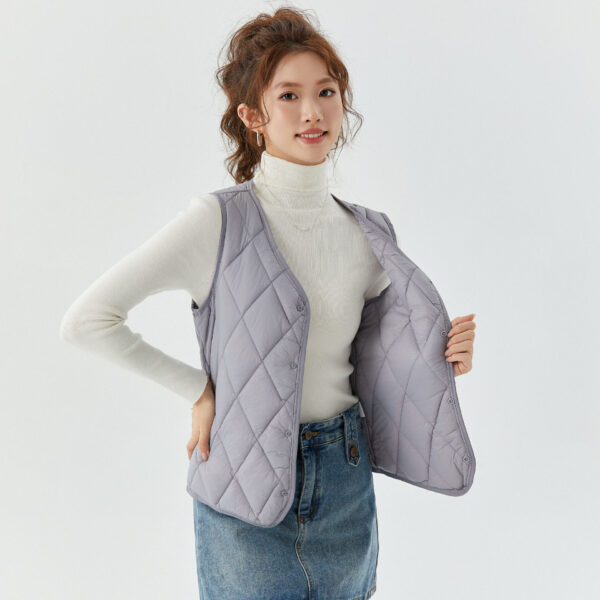 Women's Short Autumn And Winter Velvet Vest - Image 2