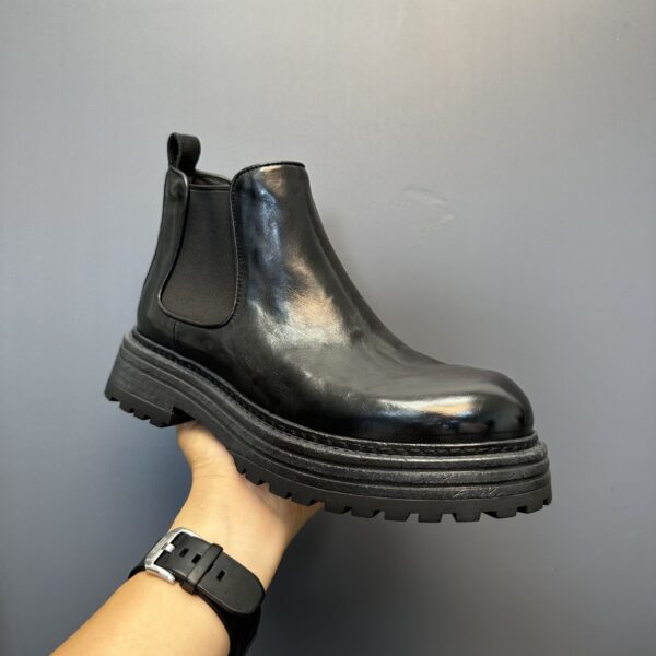 Men's Genuine Leather Retro Horse Leather High-top Martin Boots - Image 4