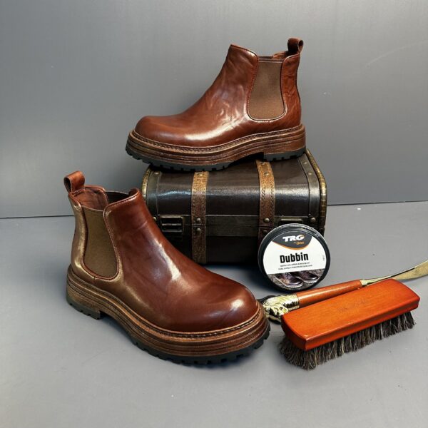 Men's Genuine Leather Retro Horse Leather High-top Martin Boots - Image 5