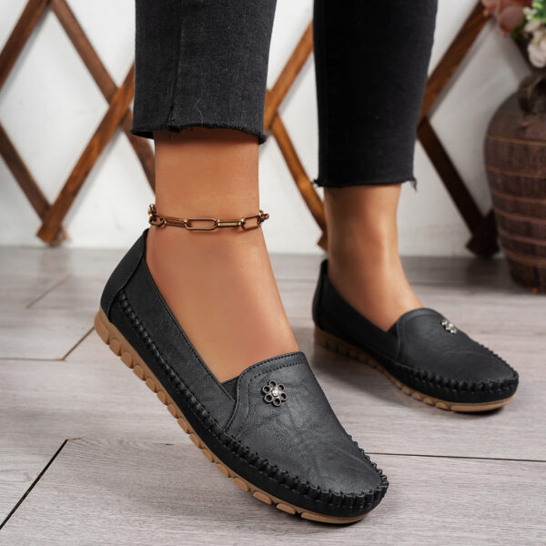 Plus Size Suture Laser Women's Flat-heeled Shoes - Image 3