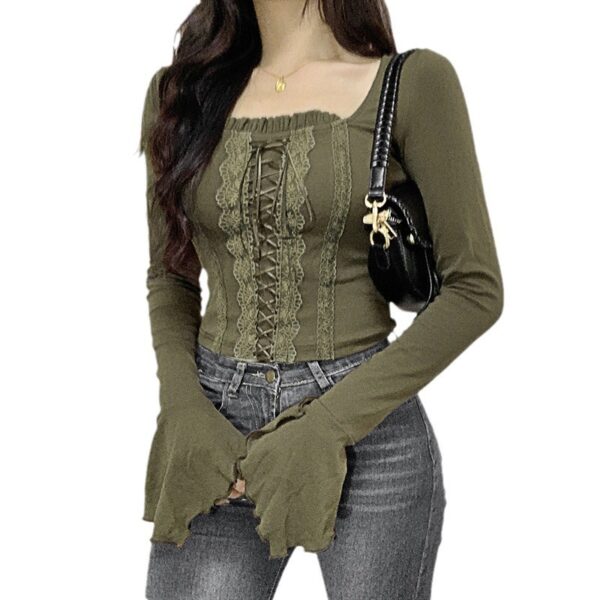 Vintage Lace Stitching Lace-up Waist-controlled Square Collar Basic All-matching Bell Sleeve Outer Wear Short Top - Image 2