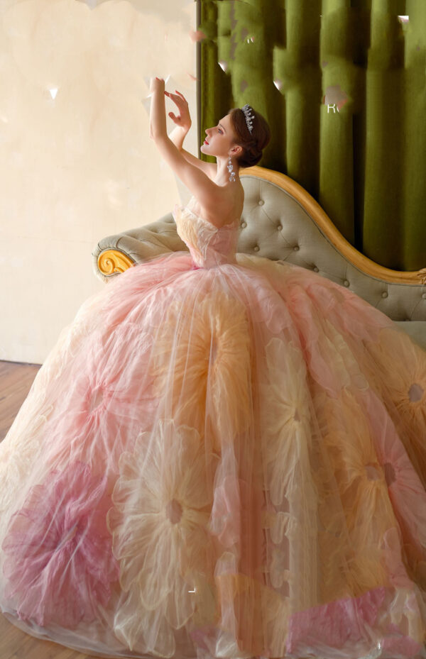 Wedding Dress Skirt Train Bride Performance Art - Image 5