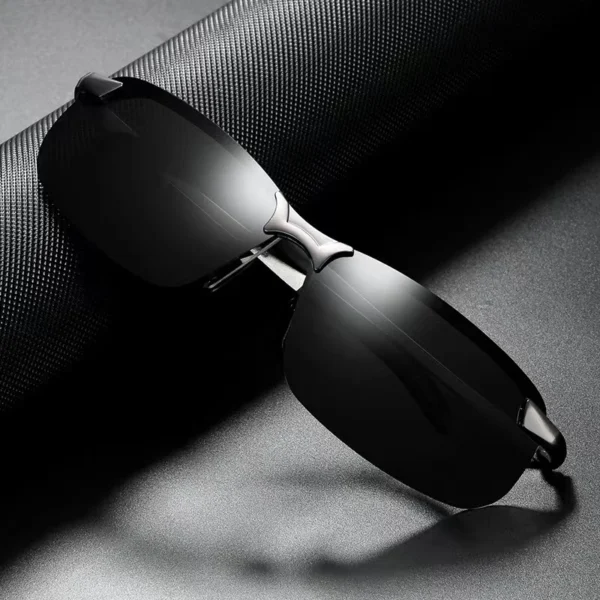 Classic Mens Polarized Sunglasses Photochromic Driving Male Change Color Gradient Sun Glasses Day Night Vision Driver's Eyewear - Image 2