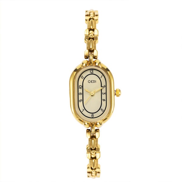 Retro Oval Niche High-grade Fritillary Bracelet Quartz Watch - Image 4