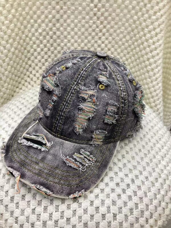 Men's Fashion And Comfort Baseball Cap - Image 8